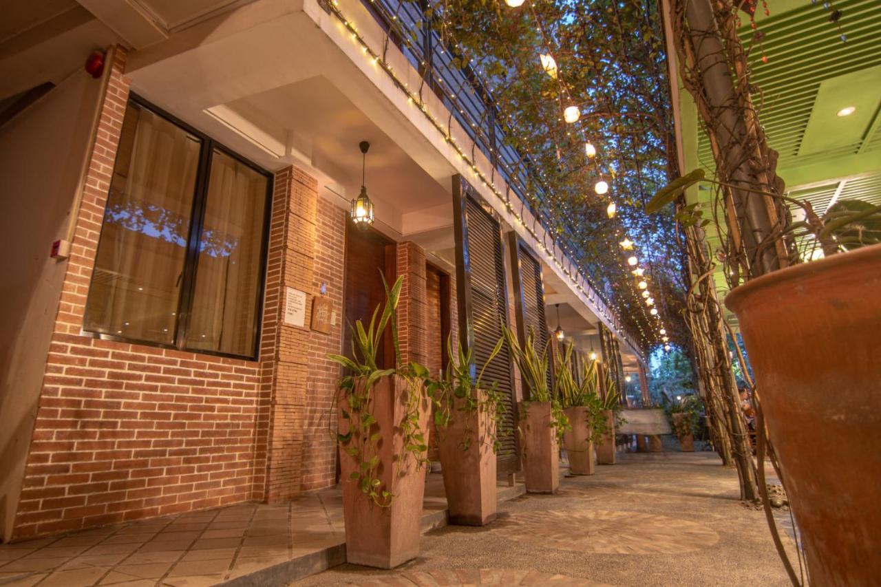 Gwandalan House Hotel Dipolog Exterior photo